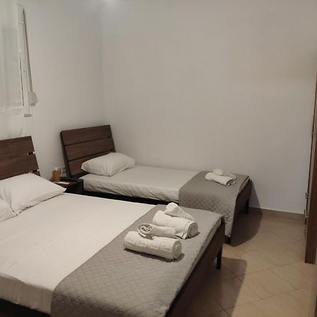 Kolagji Rooms Lukovë Екстериор снимка