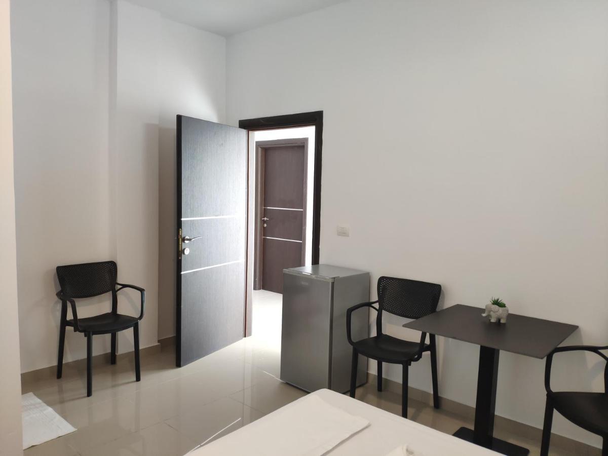 Kolagji Rooms Lukovë Екстериор снимка